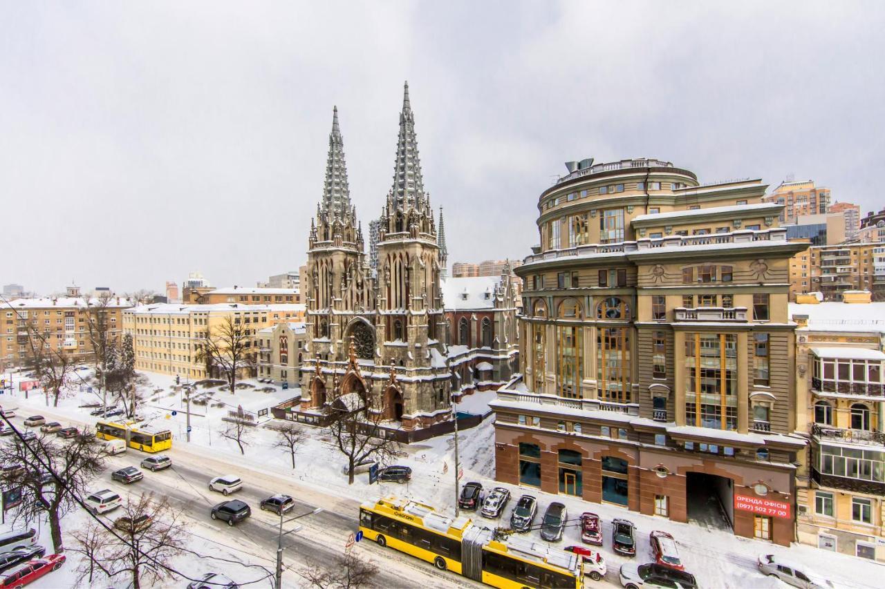 Шикарная Квартира Возле Костёла В Центре Kyiv Exterior foto